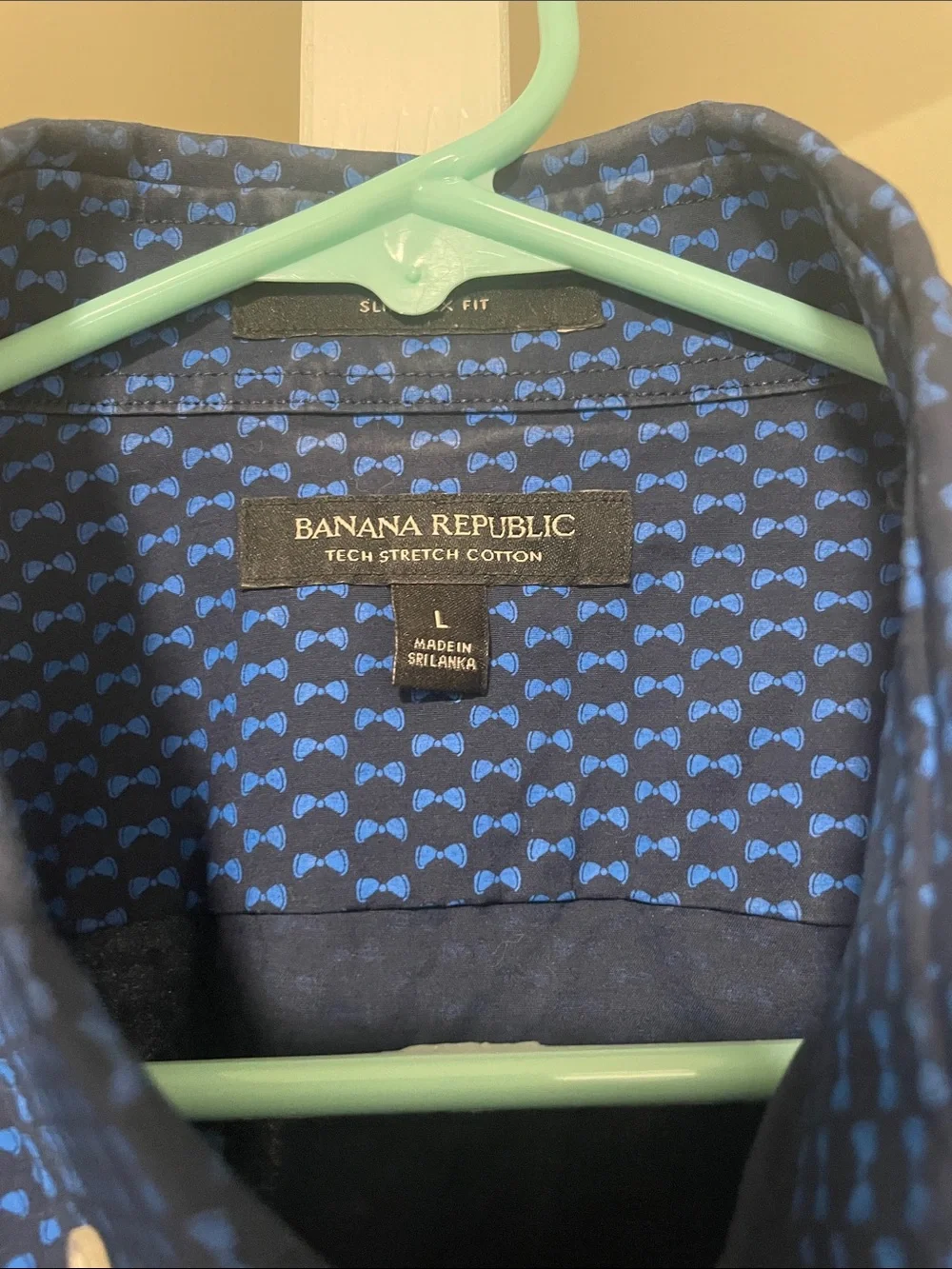 Banana Republic stylish bow